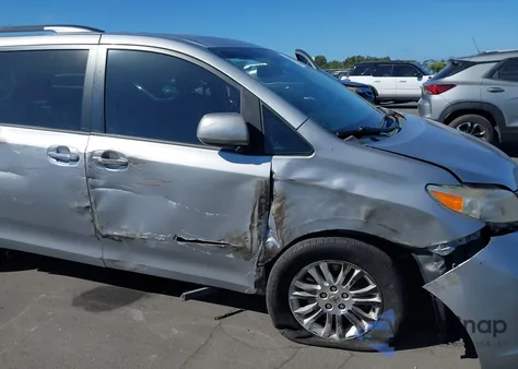 2014 Toyota Sienna Xle V6 8 Passenger from USA, damaged, VIN 5TDYK3DC2ES520899